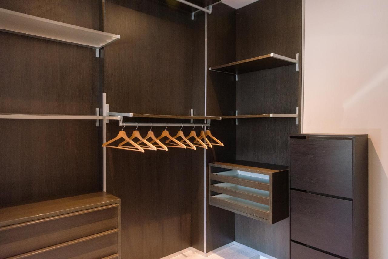 Luxury In Front Of Ponte Milvio * Rom